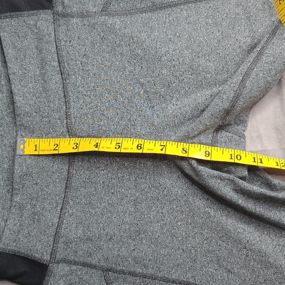 Lululemon Motivate Leggings Women's Size 8 Gray Black Athletic Yoga - Picture 5 of 8